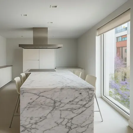 شقة Beautiful 1 Bedroom In Heart Of *