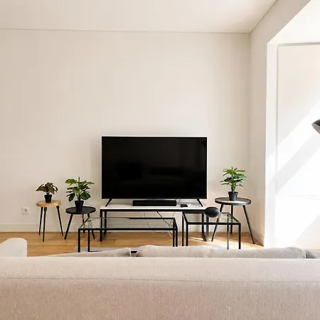 Modern 1 Bedroom Flat In Lissabon