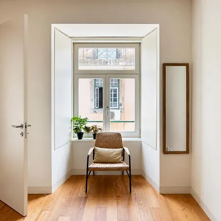 Modern 1 Bedroom Flat In Apartment Lissabon
